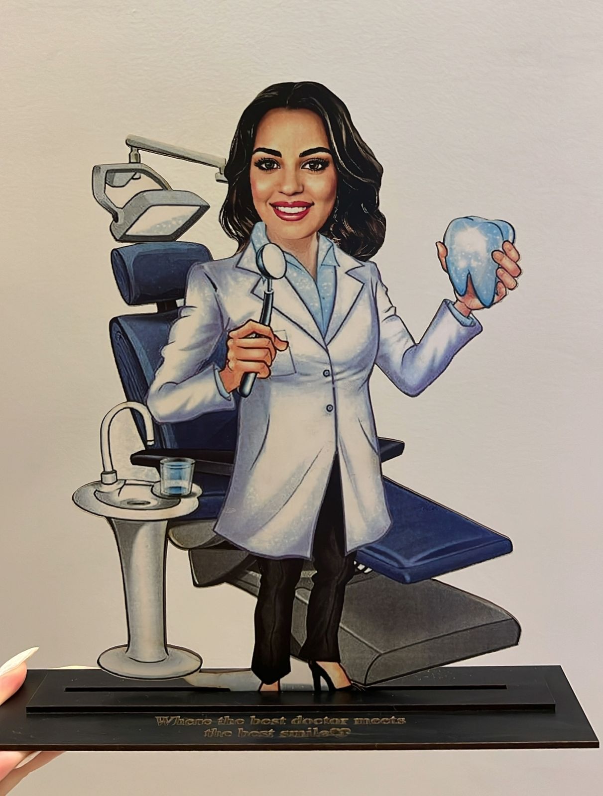 Caricature Stand