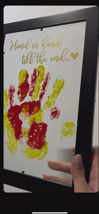 The Hand Painting Frame
